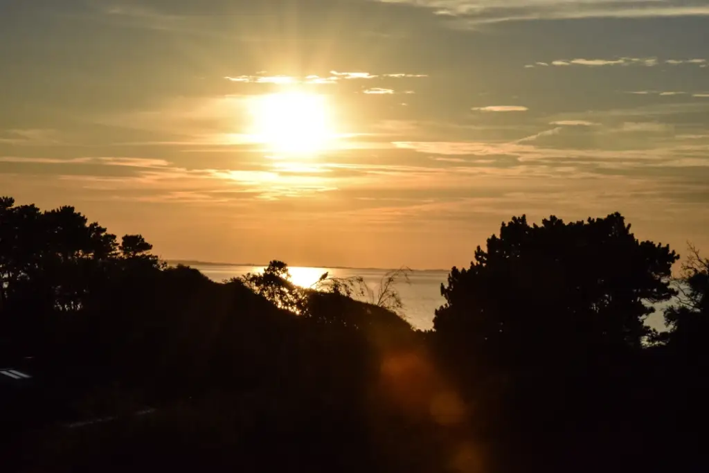 Sonnenuntergang hinterm Klintjeberg, Dänemark.